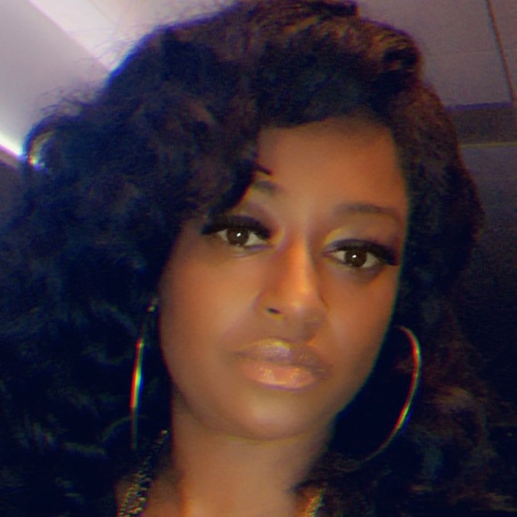 Meet your Posher, Tonisha - Picture 3 of 8